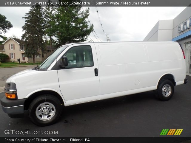 2019 Chevrolet Express 2500 Cargo Extended WT in Summit White