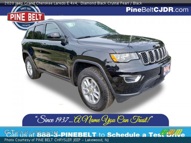 2020 Jeep Grand Cherokee Laredo E 4x4 in Diamond Black Crystal Pearl