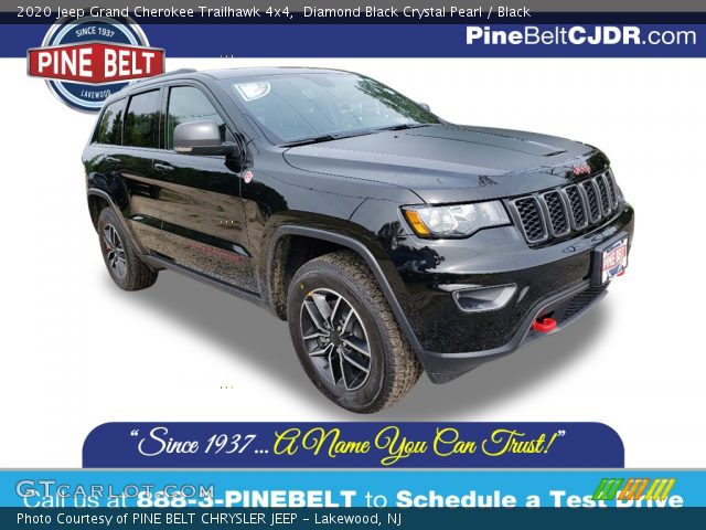 2020 Jeep Grand Cherokee Trailhawk 4x4 in Diamond Black Crystal Pearl