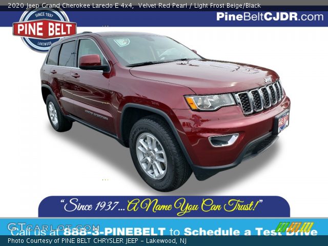 2020 Jeep Grand Cherokee Laredo E 4x4 in Velvet Red Pearl