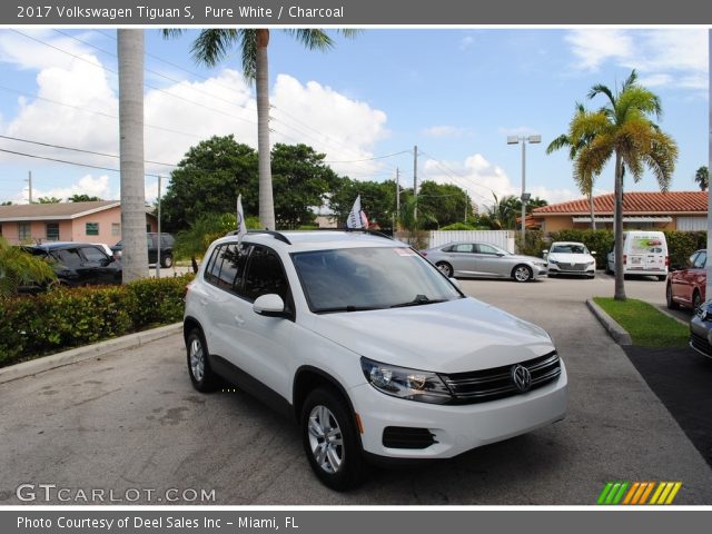 2017 Volkswagen Tiguan S in Pure White