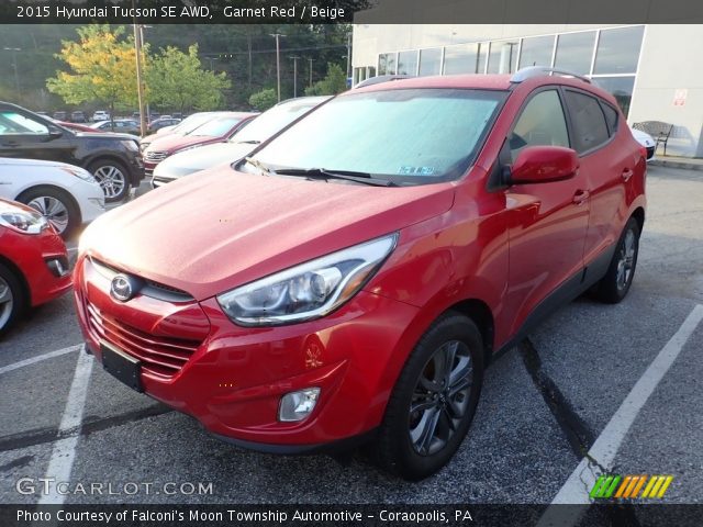 2015 Hyundai Tucson SE AWD in Garnet Red