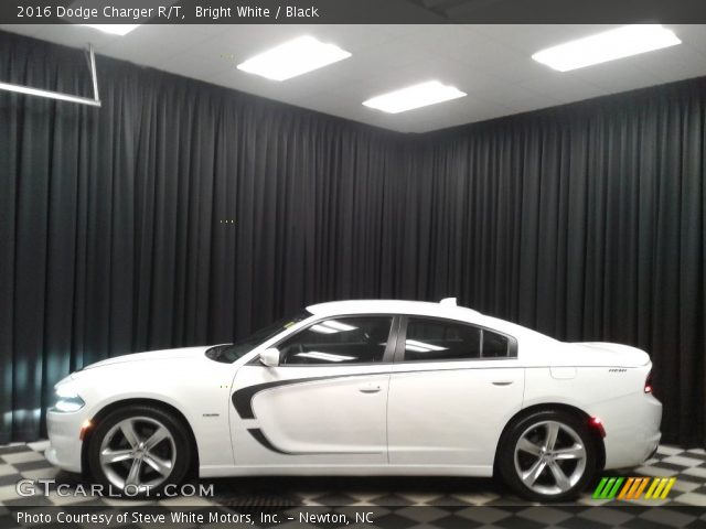 2016 Dodge Charger R/T in Bright White