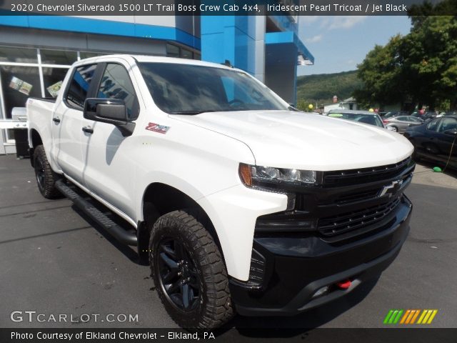 2020 Chevrolet Silverado 1500 LT Trail Boss Crew Cab 4x4 in Iridescent Pearl Tricoat