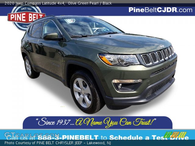 2020 Jeep Compass Latitude 4x4 in Olive Green Pearl
