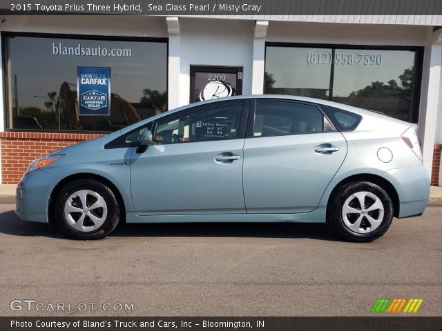 2015 Toyota Prius Three Hybrid in Sea Glass Pearl