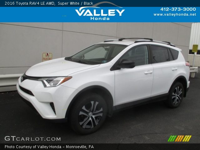 2016 Toyota RAV4 LE AWD in Super White