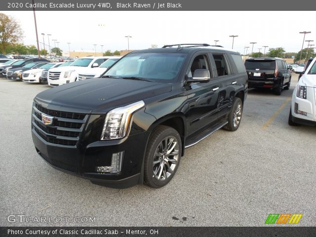 2020 Cadillac Escalade Luxury 4WD in Black Raven