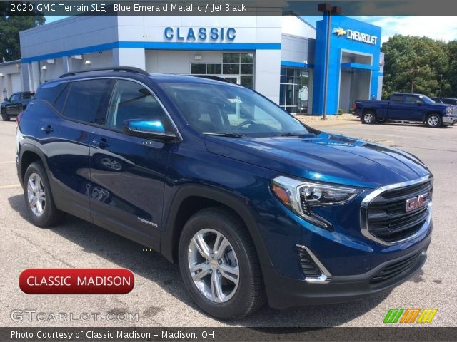 2020 GMC Terrain SLE in Blue Emerald Metallic