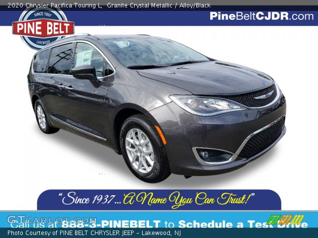 2020 Chrysler Pacifica Touring L in Granite Crystal Metallic