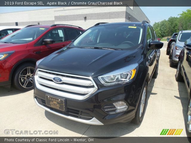 2019 Ford Escape SEL in Agate Black