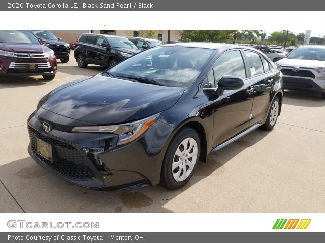 2020 Toyota Corolla LE in Black Sand Pearl