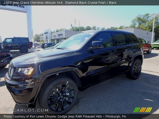 2020 Jeep Grand Cherokee Altitude 4x4 in Diamond Black Crystal Pearl