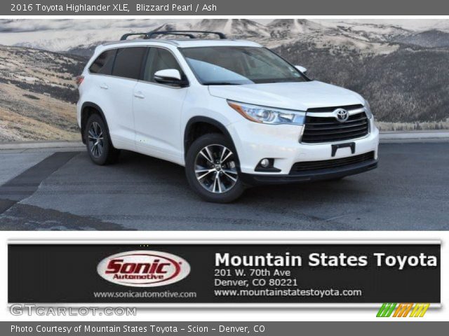 2016 Toyota Highlander XLE in Blizzard Pearl