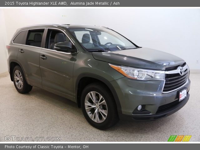 2015 Toyota Highlander XLE AWD in Alumina Jade Metallic