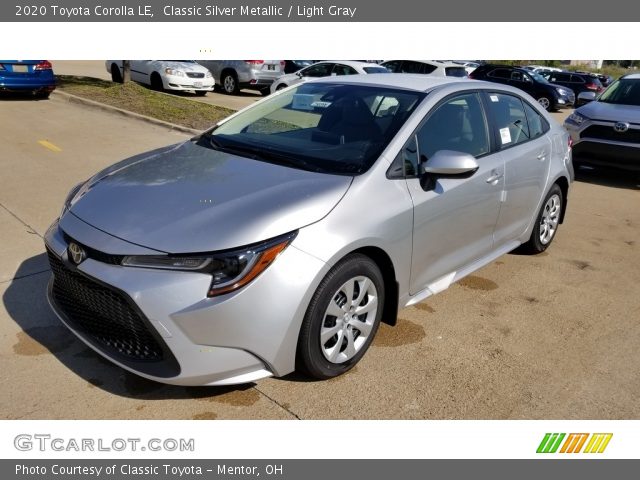 2020 Toyota Corolla LE in Classic Silver Metallic