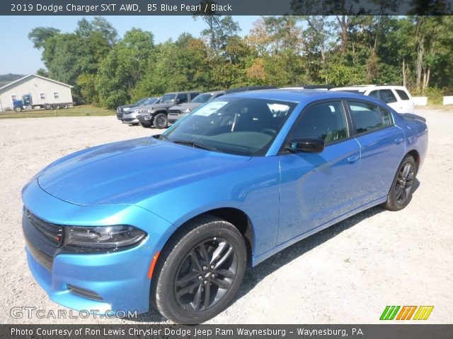 2019 Dodge Charger SXT AWD in B5 Blue Pearl