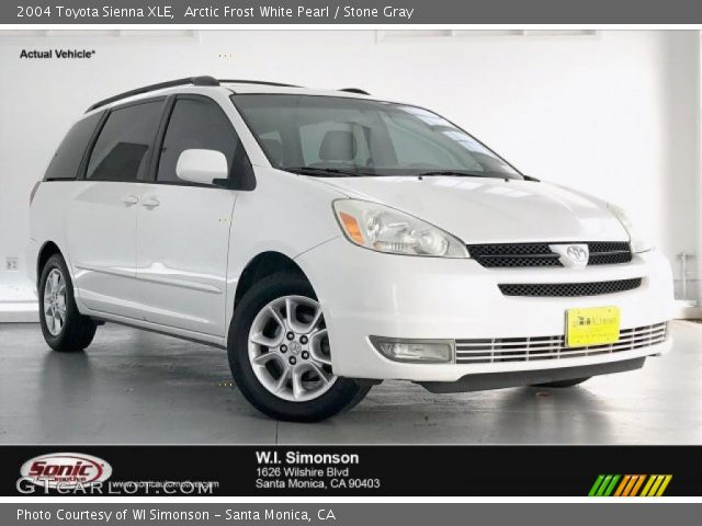 2004 Toyota Sienna XLE in Arctic Frost White Pearl