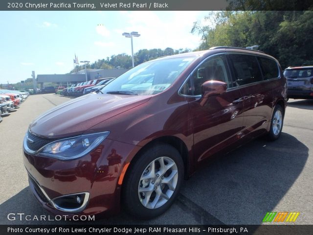 2020 Chrysler Pacifica Touring in Velvet Red Pearl