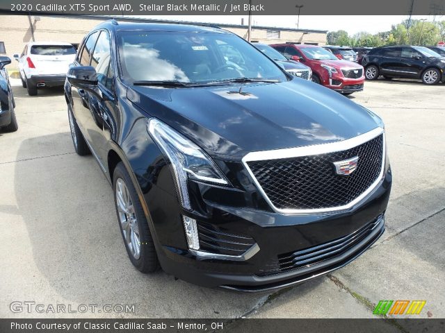 2020 Cadillac XT5 Sport AWD in Stellar Black Metallic