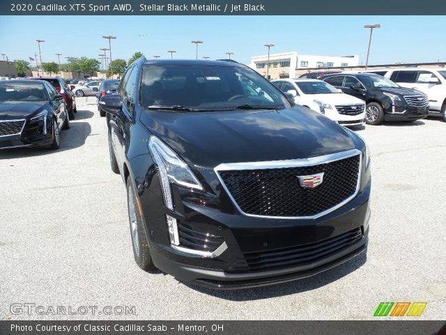 2020 Cadillac XT5 Sport AWD in Stellar Black Metallic