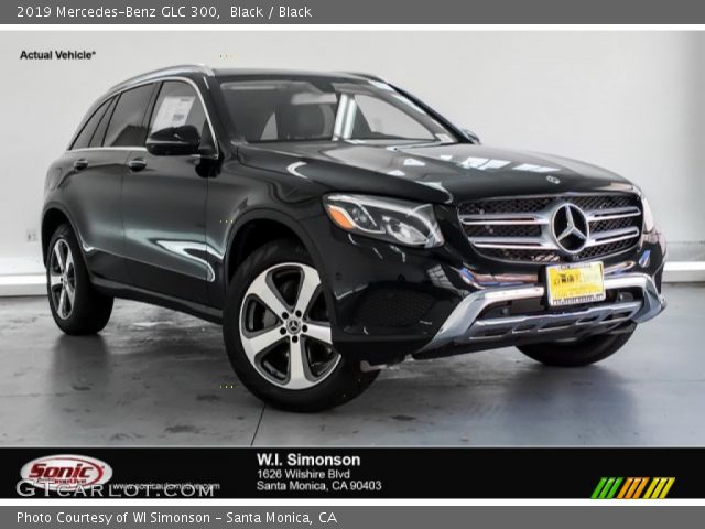 2019 Mercedes-Benz GLC 300 in Black