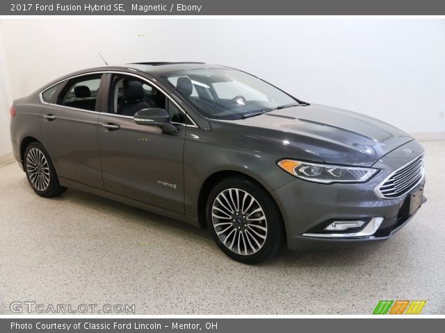 2017 Ford Fusion Hybrid SE in Magnetic