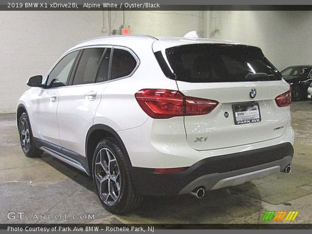 2019 BMW X1 xDrive28i in Alpine White