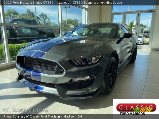 2019 Ford Mustang Shelby GT350 in Magnetic