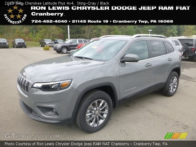 2019 Jeep Cherokee Latitude Plus 4x4 in Sting-Gray