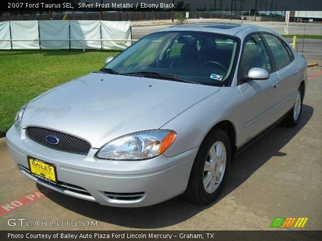 2007 Ford Taurus SEL in Silver Frost Metallic