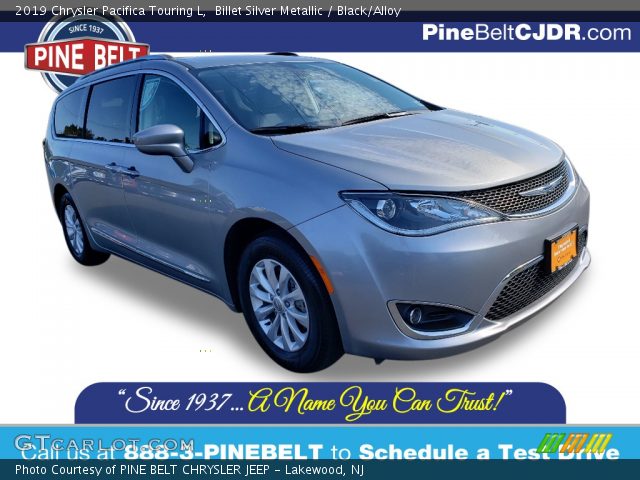 2019 Chrysler Pacifica Touring L in Billet Silver Metallic