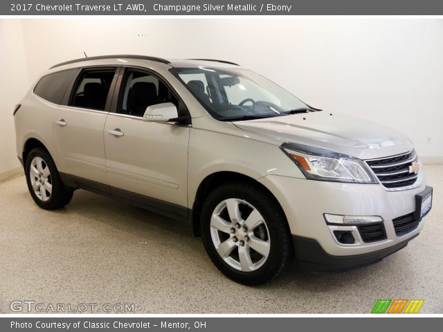 2017 Chevrolet Traverse LT AWD in Champagne Silver Metallic
