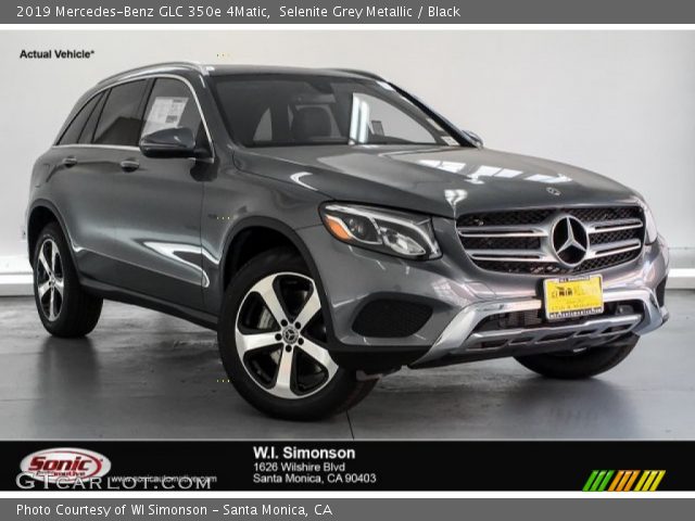 2019 Mercedes-Benz GLC 350e 4Matic in Selenite Grey Metallic