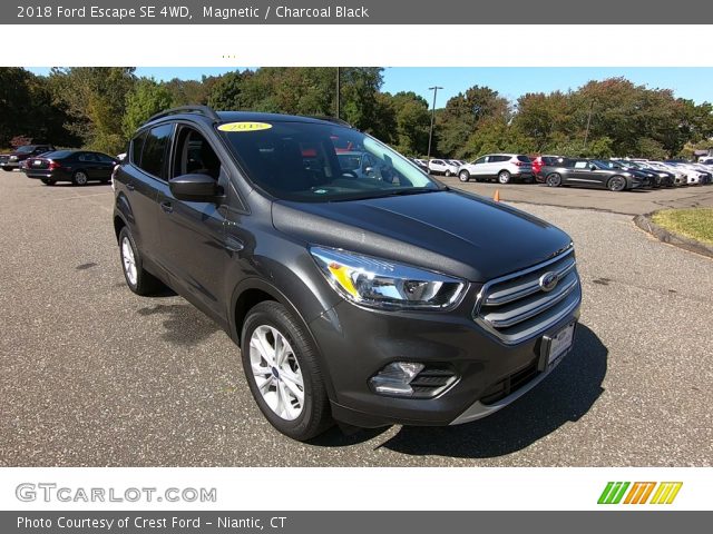 2018 Ford Escape SE 4WD in Magnetic