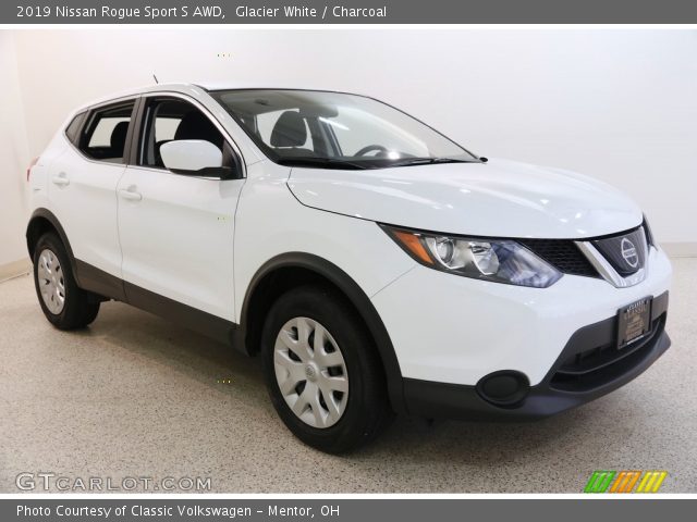 2019 Nissan Rogue Sport S AWD in Glacier White