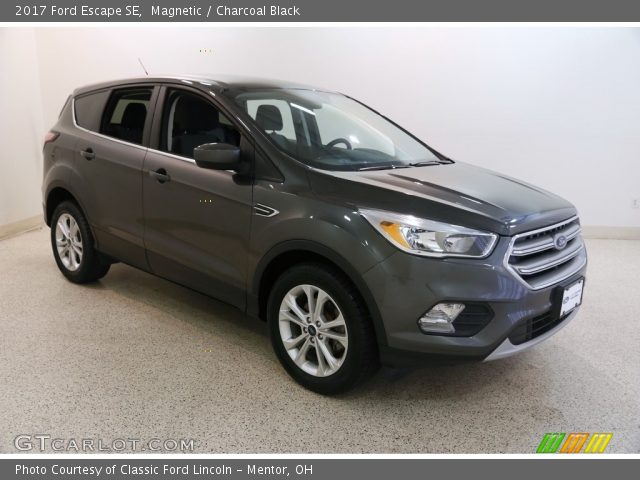 2017 Ford Escape SE in Magnetic