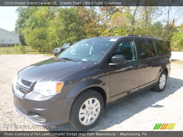 2019 Dodge Grand Caravan SE in Granite Pearl