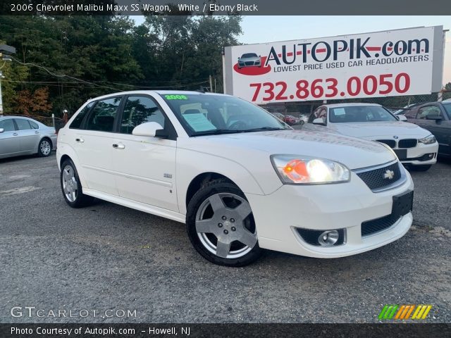 2006 Chevrolet Malibu Maxx SS Wagon in White