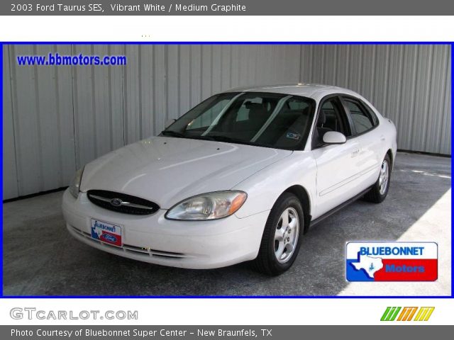 2003 Ford Taurus SES in Vibrant White