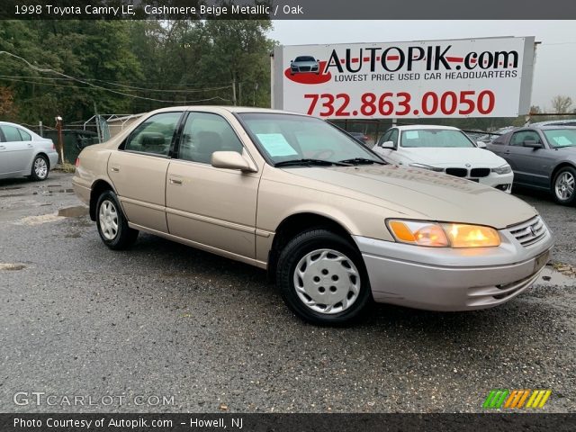 1998 Toyota Camry LE in Cashmere Beige Metallic