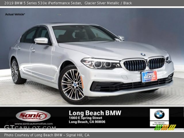 2019 BMW 5 Series 530e iPerformance Sedan in Glacier Silver Metallic