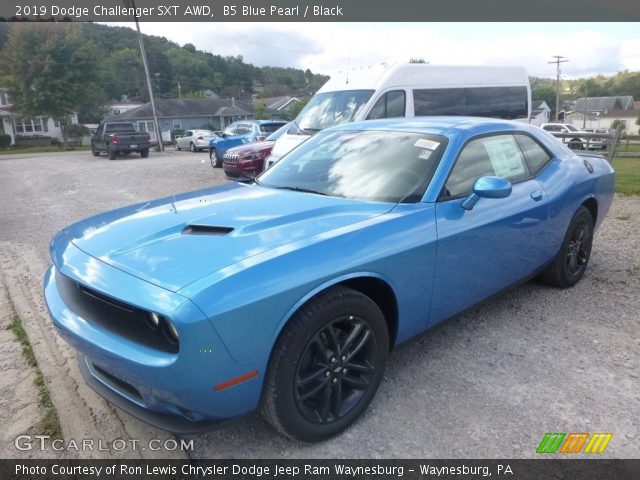 2019 Dodge Challenger SXT AWD in B5 Blue Pearl