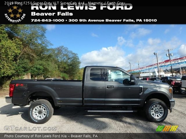2019 Ford F250 Super Duty XLT SuperCab 4x4 in Magnetic