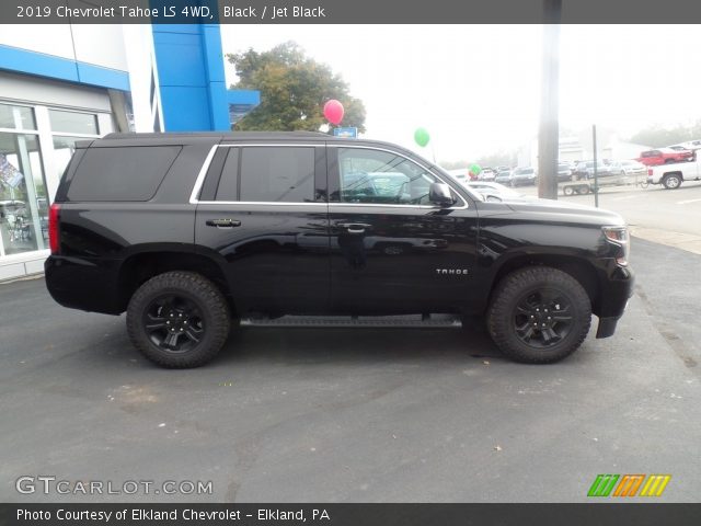 2019 Chevrolet Tahoe LS 4WD in Black