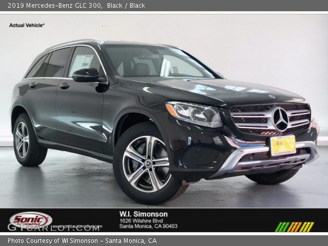 2019 Mercedes-Benz GLC 300 in Black