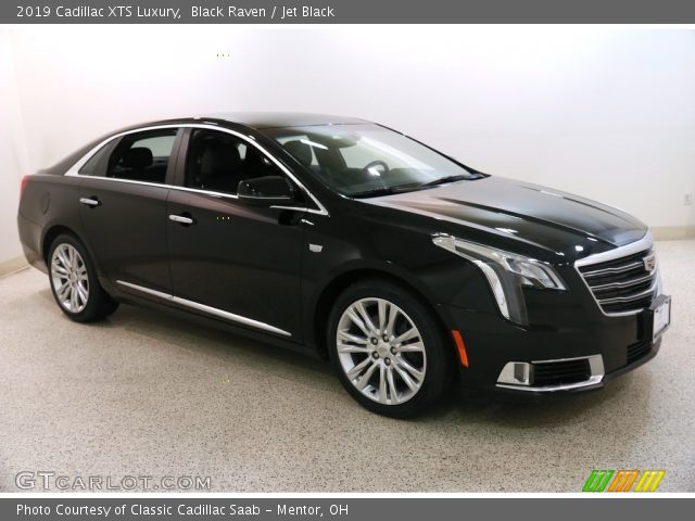 2019 Cadillac XTS Luxury in Black Raven