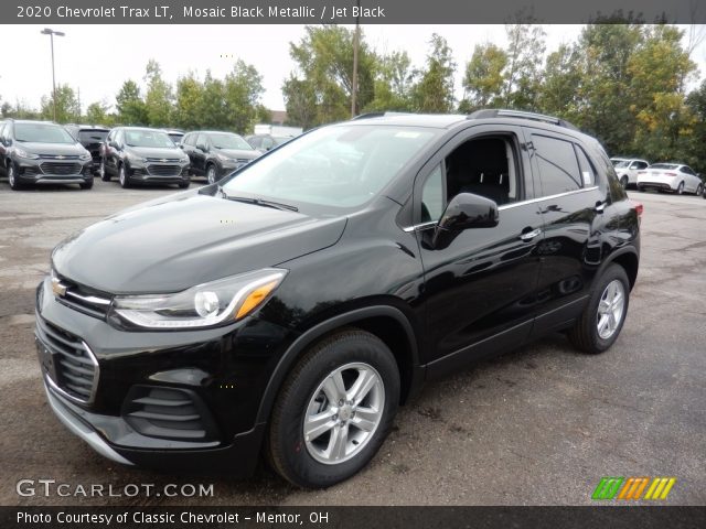 2020 Chevrolet Trax LT in Mosaic Black Metallic