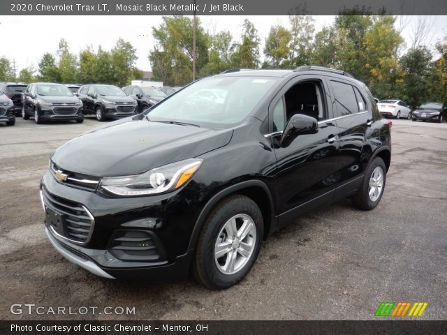 2020 Chevrolet Trax LT in Mosaic Black Metallic