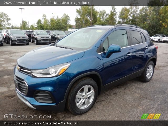 2020 Chevrolet Trax LT in Pacific Blue Metallic